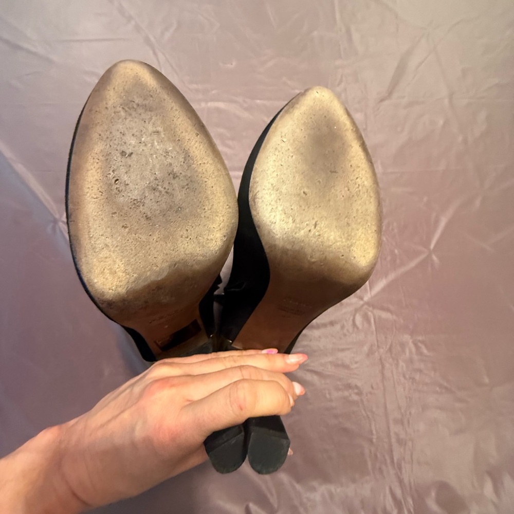 FENDI Black Gold Suede Leather Ankle Heeled Boots Size 37/7 w/Dustbag MSRP $990 - Picture 11 of 14